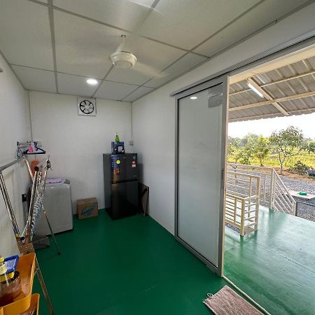 Homestay Denai Harummanis S4 Simpang Empat  Buitenkant foto